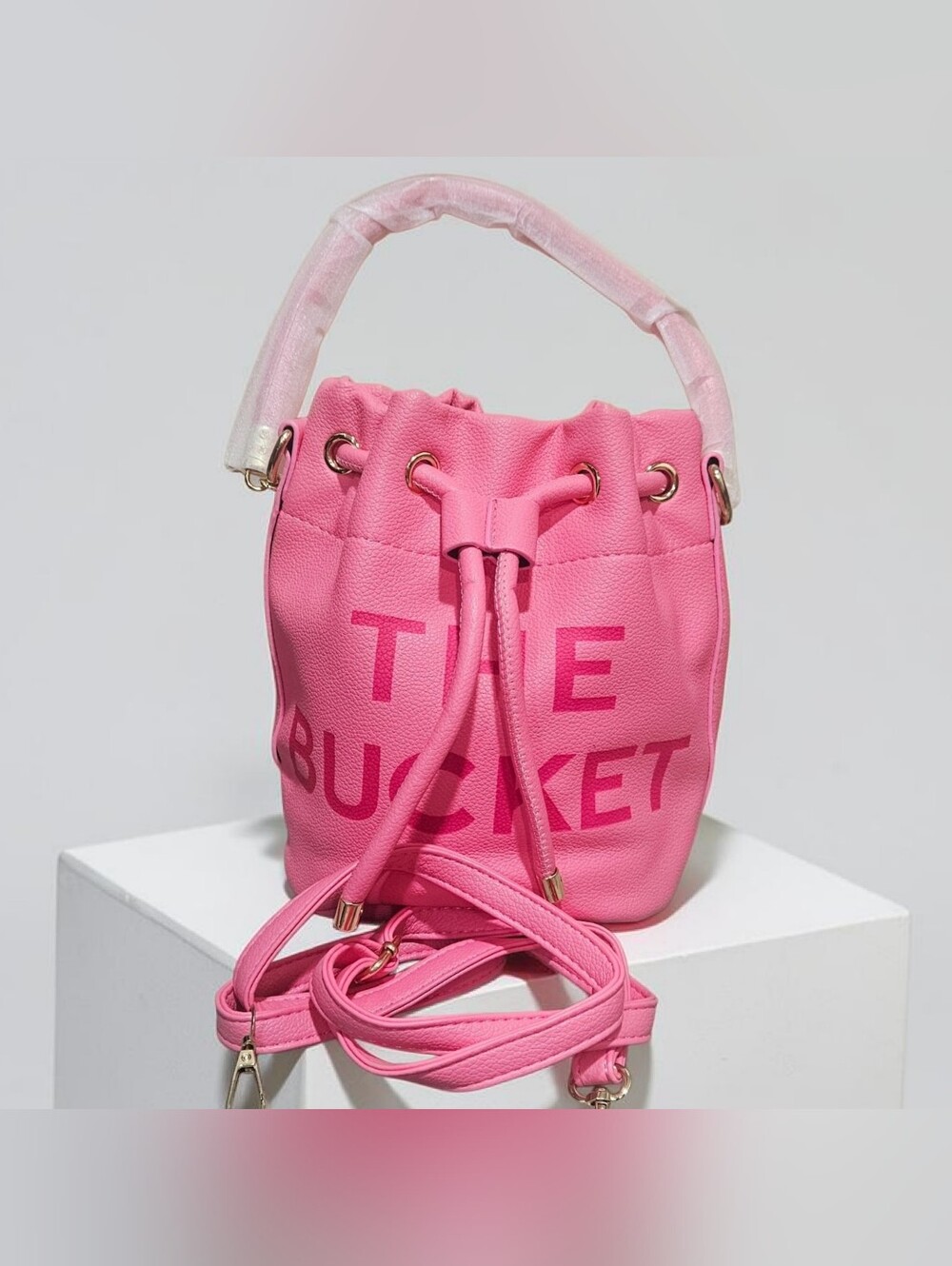 Adorable Pink Drawstring Bucket Satchel Crossbody Bag NWT - Picture 9 of 12